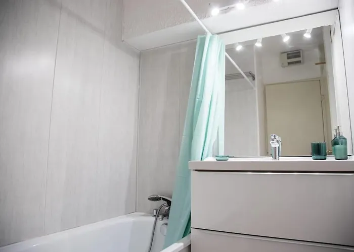 Beautiful Vacation - Swimming Pool - Parking شقة *